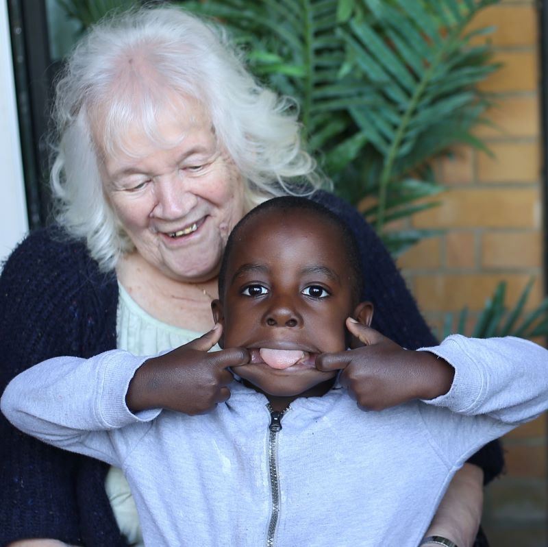Southampton friendship club bringing together young children and older people