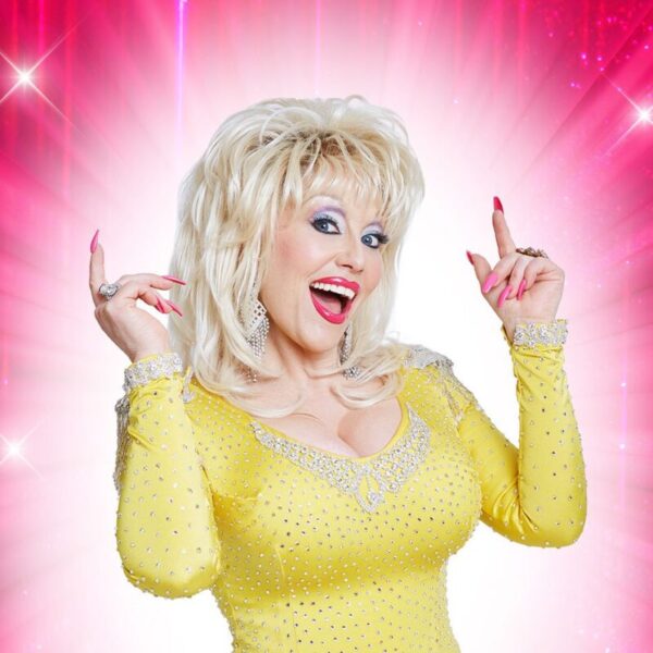 Preview: The Dolly Show, Theatre Royal Winchester
