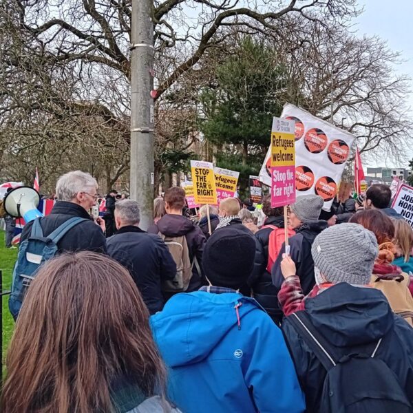 Hundreds of anti-racist demonstrators gather for Southampton counter-protest