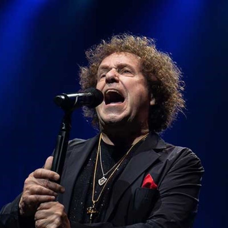 The Show Must Go On – Leo Sayer finally plays Wickham Festival